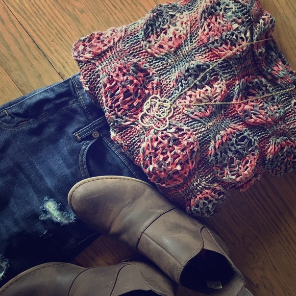 Janet Paris short sleeved sweater - Picture 2 of 3